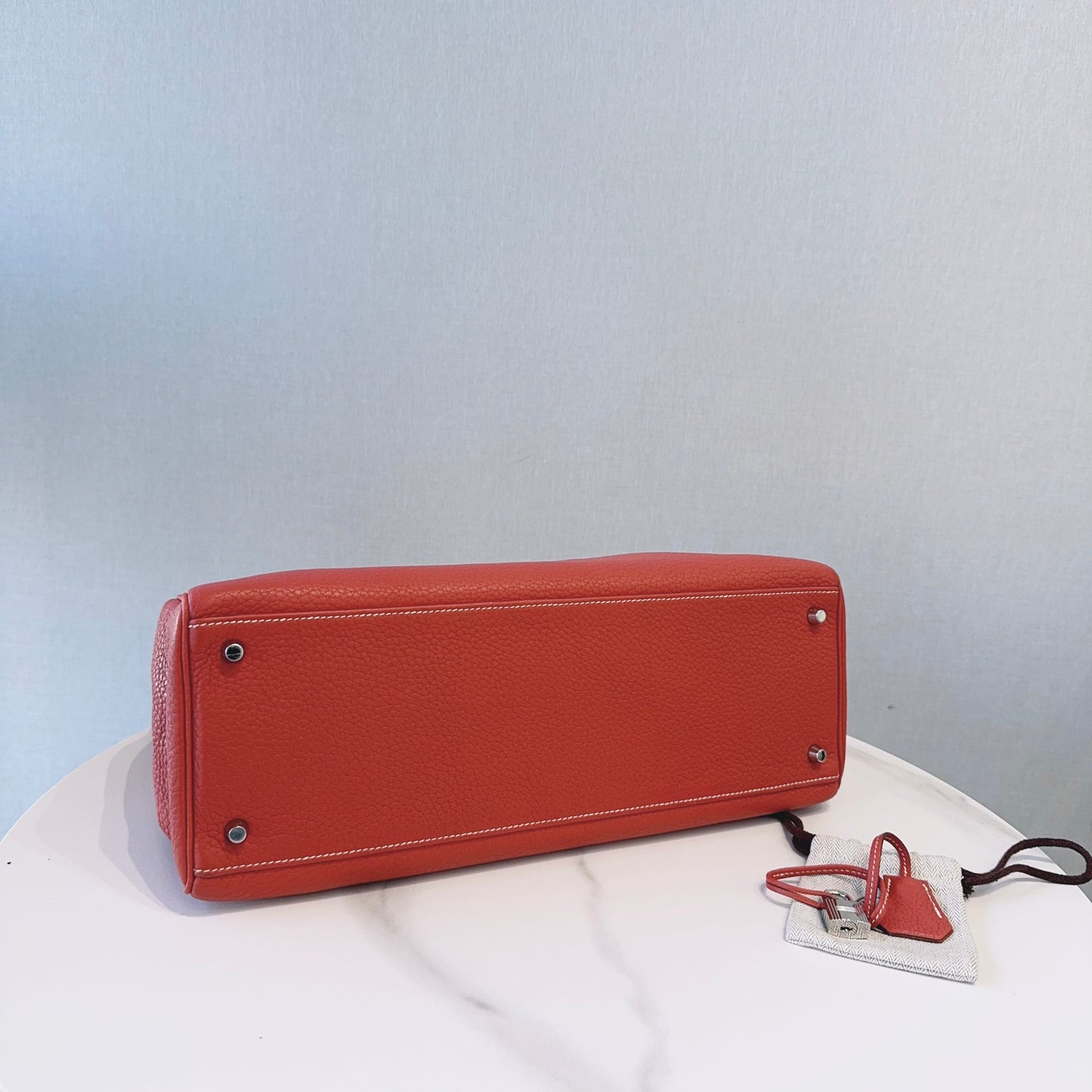 Hermès Kelly 40 Taurillon Clemence