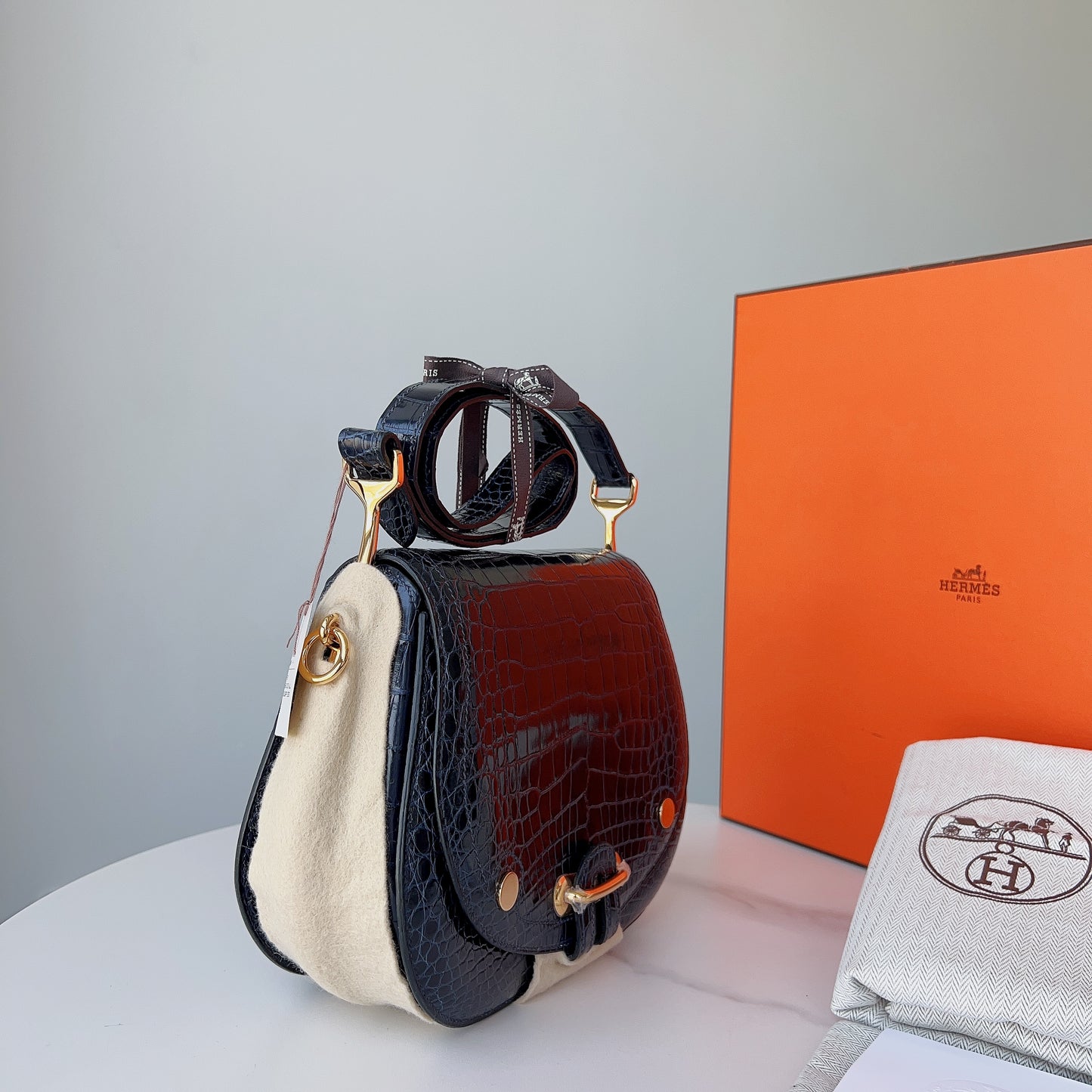 Hermès Passe-guide 23.5 Crocodile