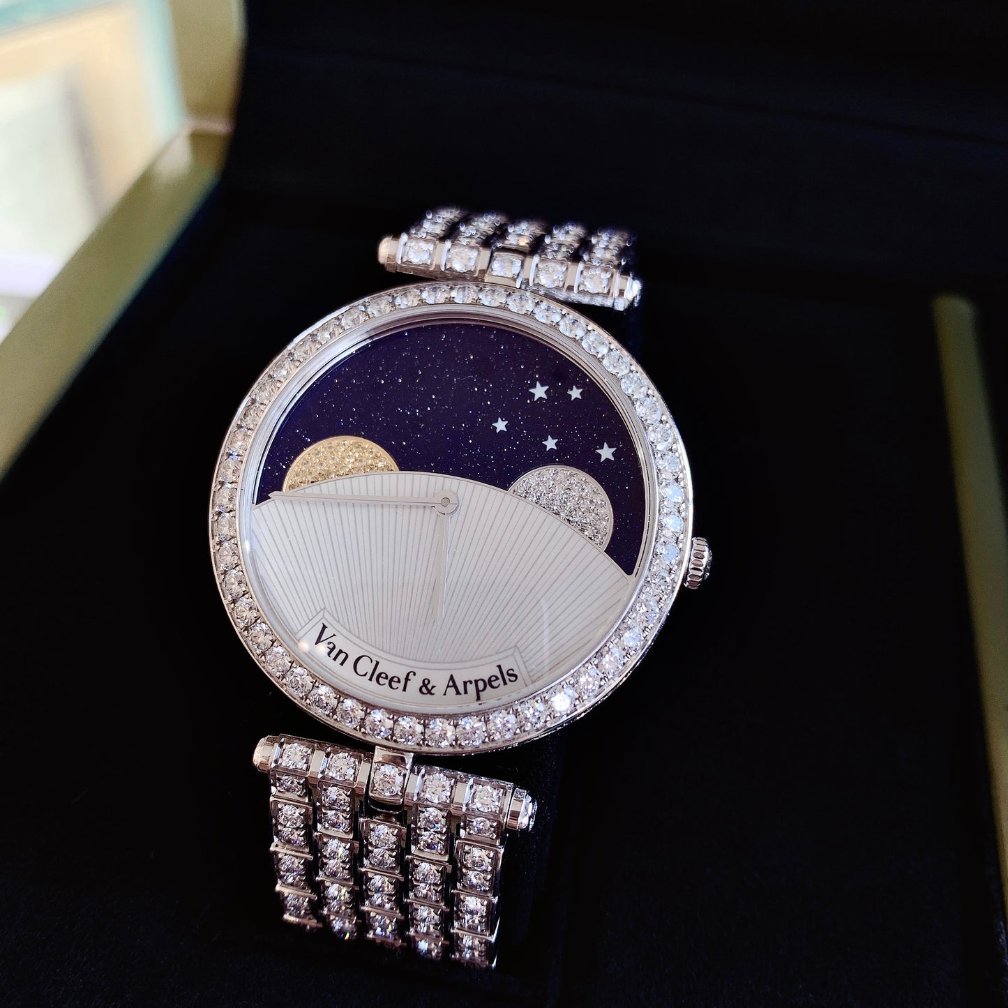 Van Cleef & Arpels VCARN9VL00 Lady Arpels Day And Night