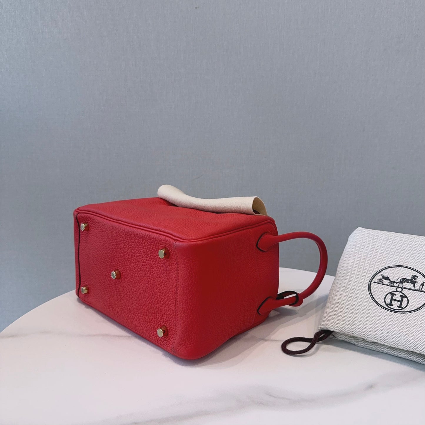 Hermès Lindy 26 Taurillon Clemence