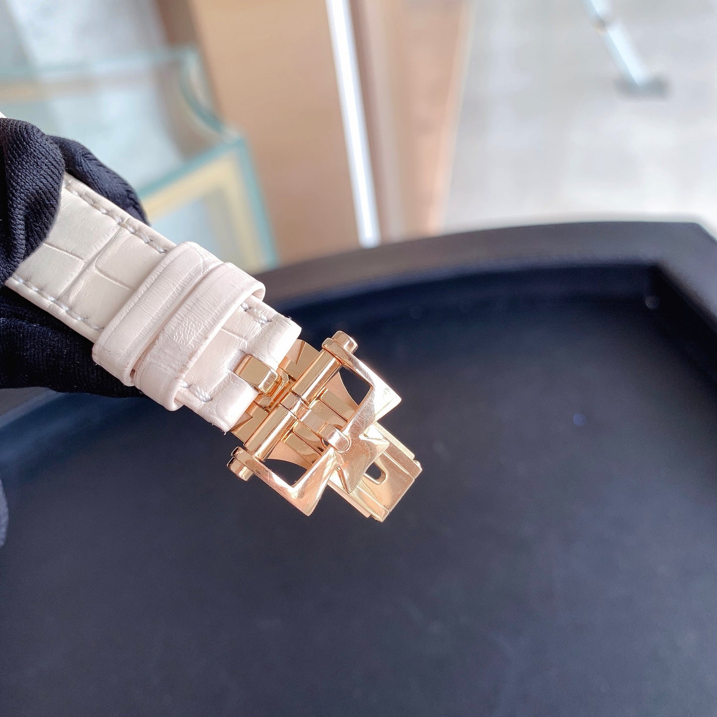 Vacheron Constantin 2305V/000R-B077 Overseas